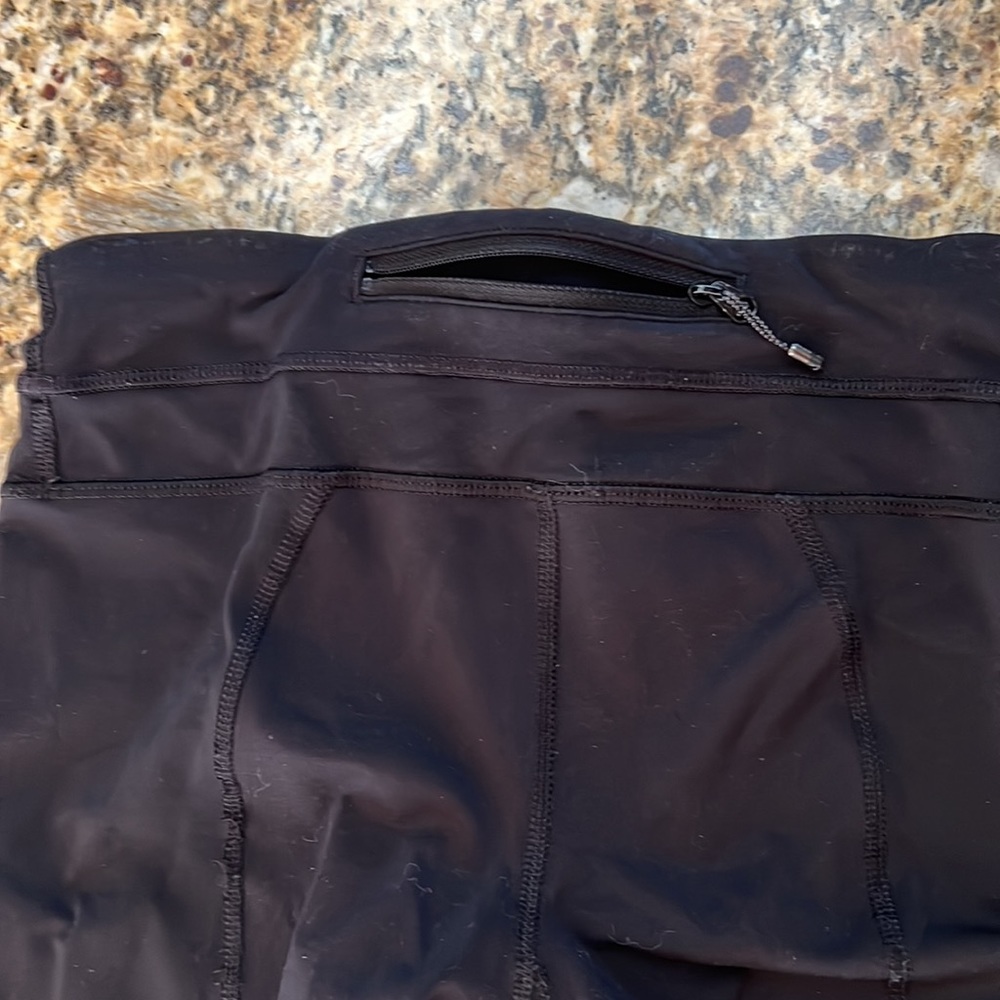 Lululemon Leggings | Back zip pocket | Size 2 | Black - Picture 5 of 5
